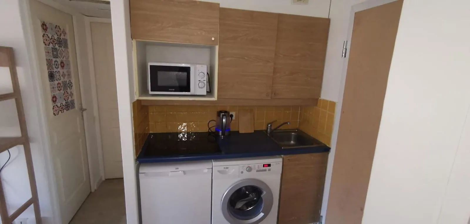 דירה A&H Homes - Cannes Beach - Near Train Station